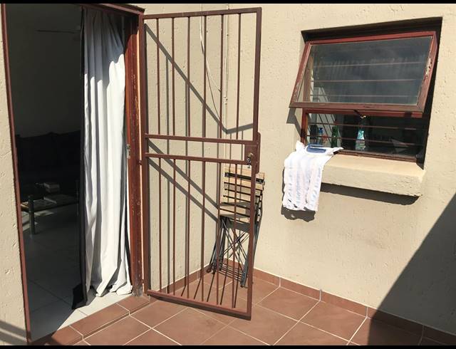 1 BEDROOM TOWNHOUSE FOR SALE IN PAULSHOF